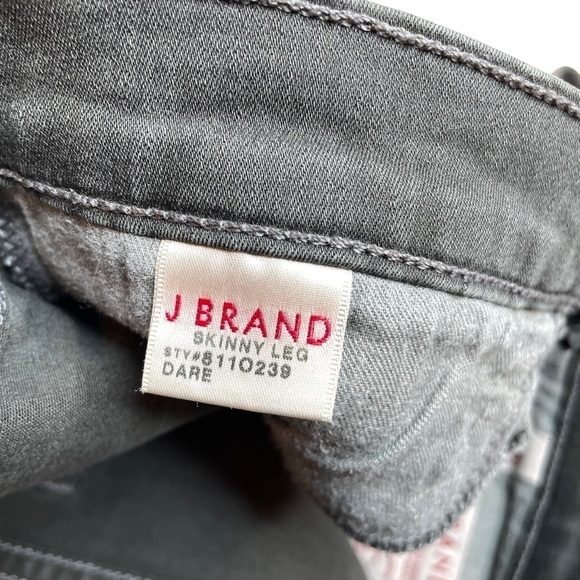 J Brand Skinny Leg Jeans Dare Grey Size 28 - Picture 4 of 7